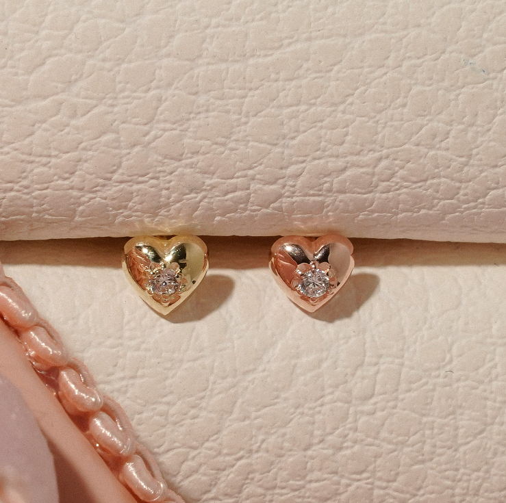 14k Gold Petal Heart