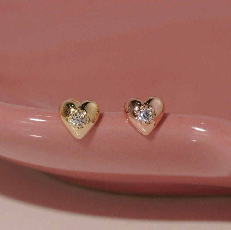 14k Gold Petal Heart