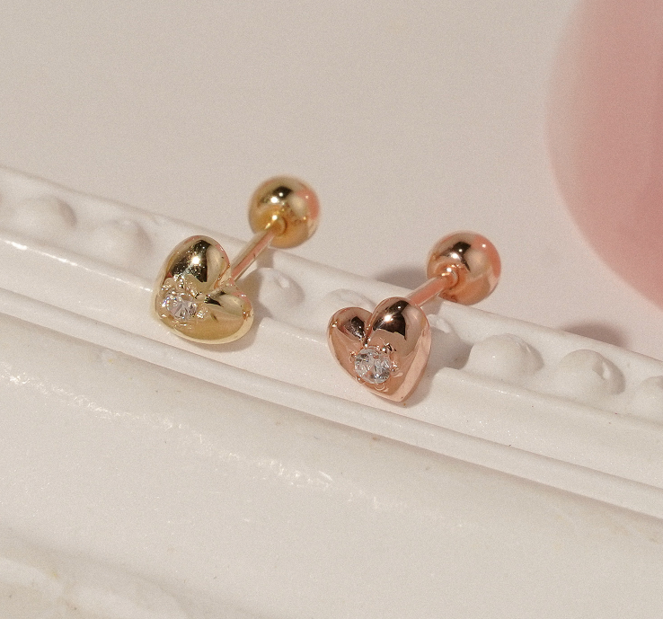 14k Gold Petal Heart