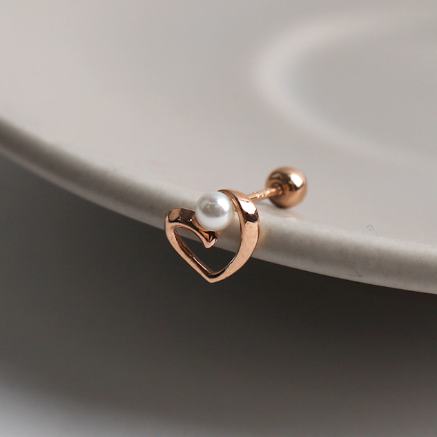 
            
                Load image into Gallery viewer, 14k Gold Loving Heart &amp;amp; Pearl Piercing
            
        