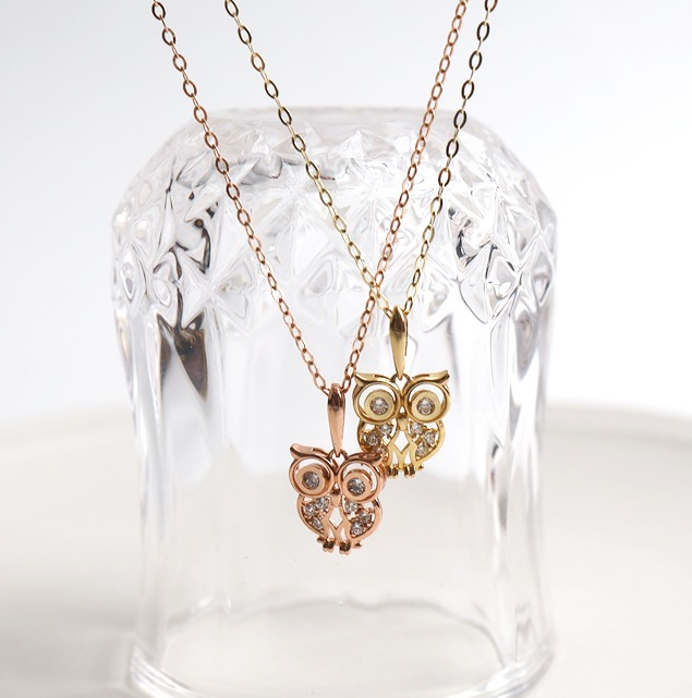 14k Gold Classic Necklace with OWL