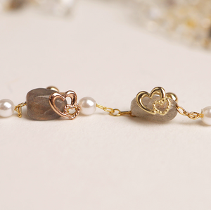 
            
                Load image into Gallery viewer, 14k Double Hearts Cute Gold Piercing
            
        
